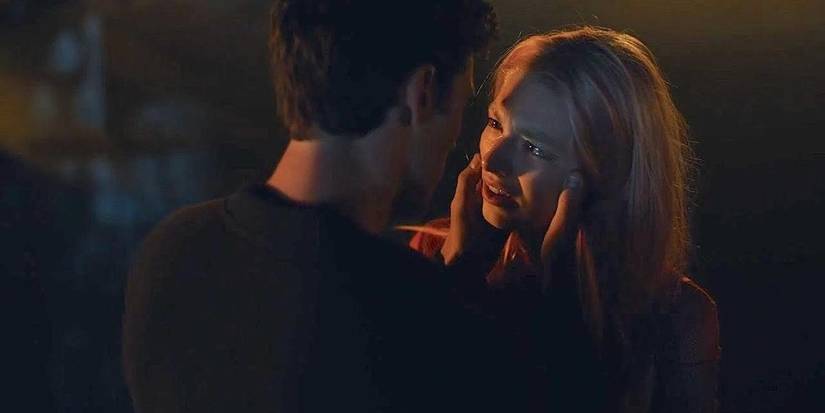 Nate pretends to be someone else to Jules