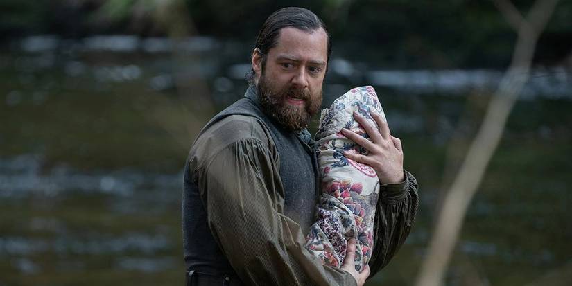 Outlander Season 6 Gives Roger MacKenzie A Purpose
