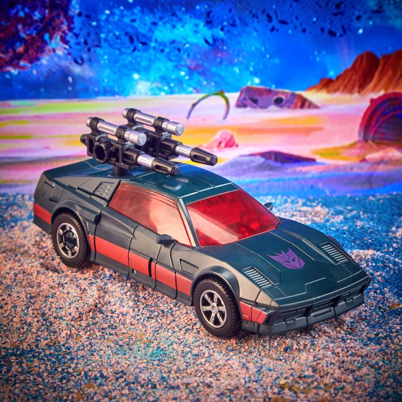 Transformers Debuts Wild Rider, Blitzwing Legacy Figures (Exclusive)