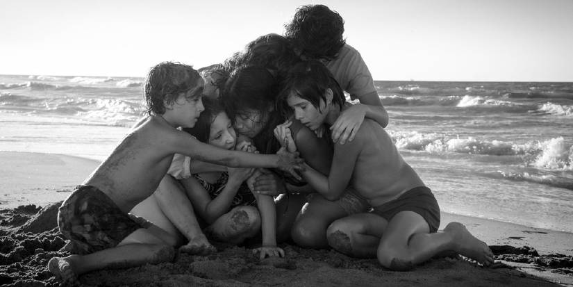 A still at the beach from Alfonso Cuarón's Roma