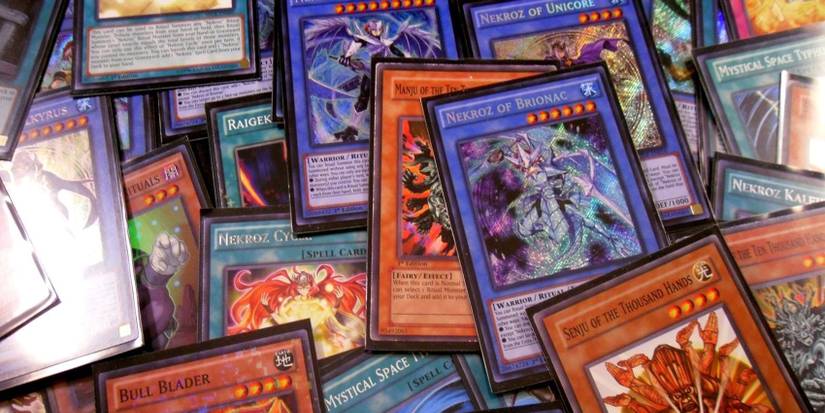 5 Ways Yu-Gi-Oh! is Like Magic: The Gathering (& 5 Ways They're Nothing Alike) 5 Ways Yu-Gi-Oh! is Like Magic: The Gathering (& 5 Ways They're Nothing Alike)