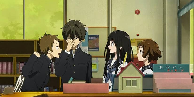 Fukube, Oreki, Chitanda, dan Ibar dari Hyouka sedang berbicara.