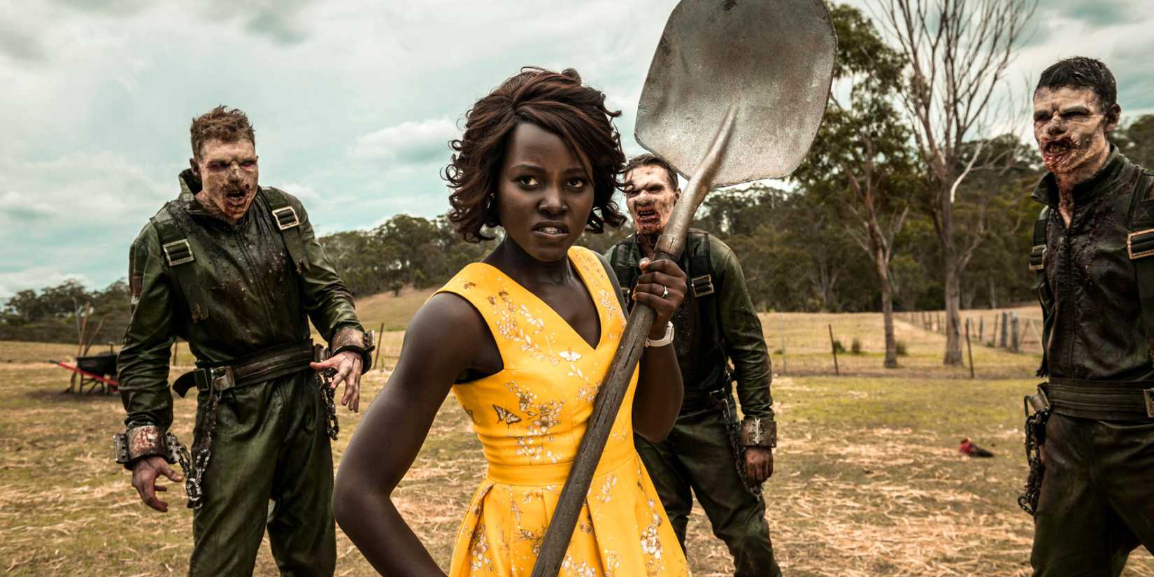 A school teacher prepares to fight zombies in Little Monsters