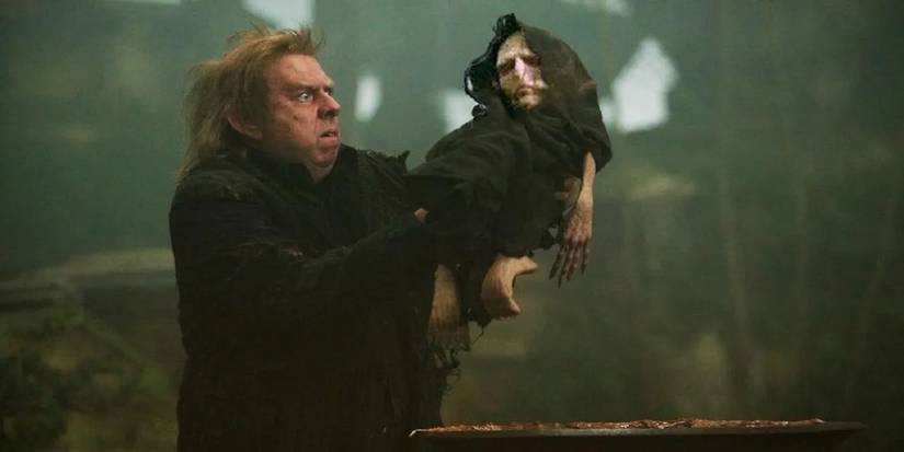 Harry Potter: How Voldemort's Return Explores the Horrors of Maturity