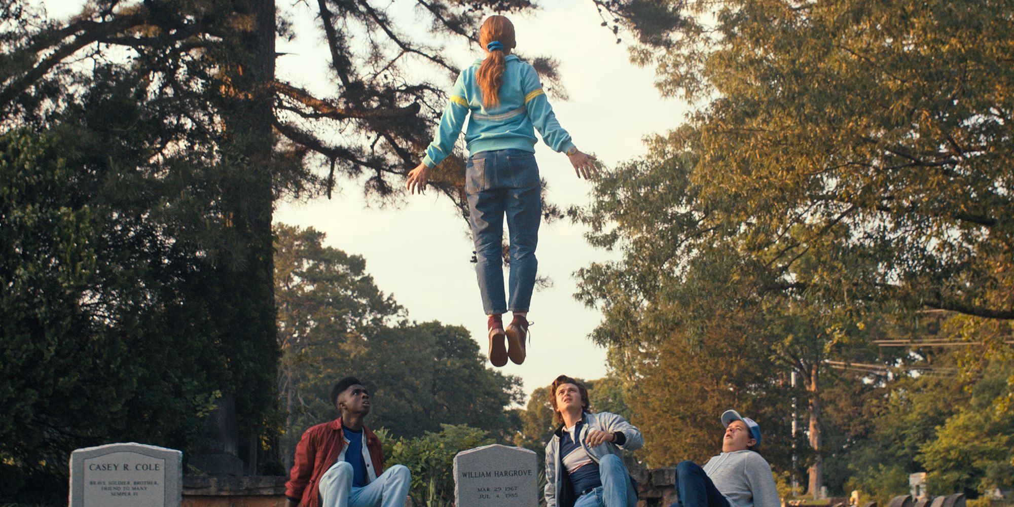 Sadie Sink and the Duffer Brothers Tease Max's Return in Stranger ...