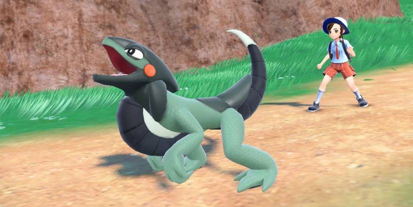 A Cyclizar roars in Pokémon Scarlet and Violet.