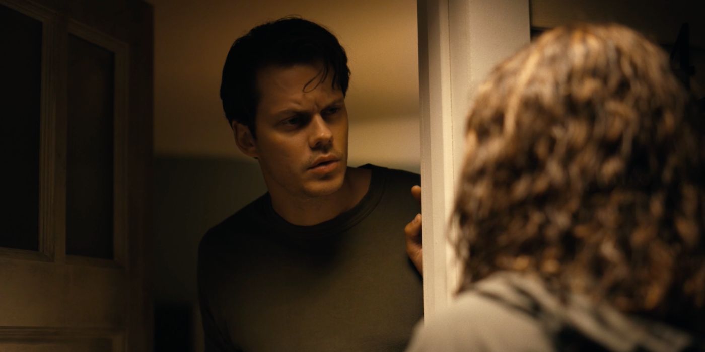 Bill Skarsgard's 3-Year-Old Horror Hit With 92% RT Score Is Coming to ...