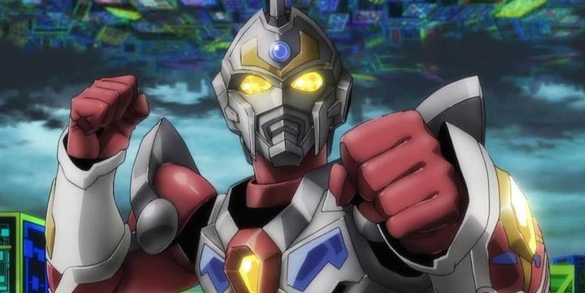 The original Gridman putting his fists up for battle in SSSS.Gridman.