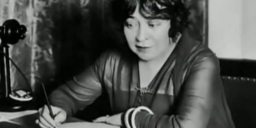 10 Pioneering Women Of Early Cinema
