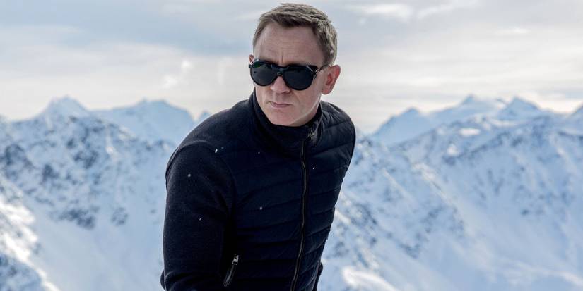 Daniel Craig's Divisive James Bond Movie Spectre Becomes a Streaming ...