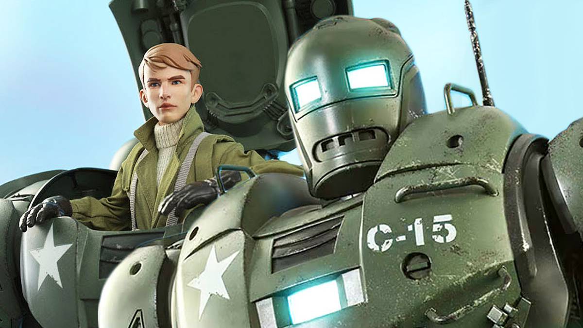 What If's Hydra Stomper Comes to Life as a MASSIVE Hot Toys Figure, image size:1200x675