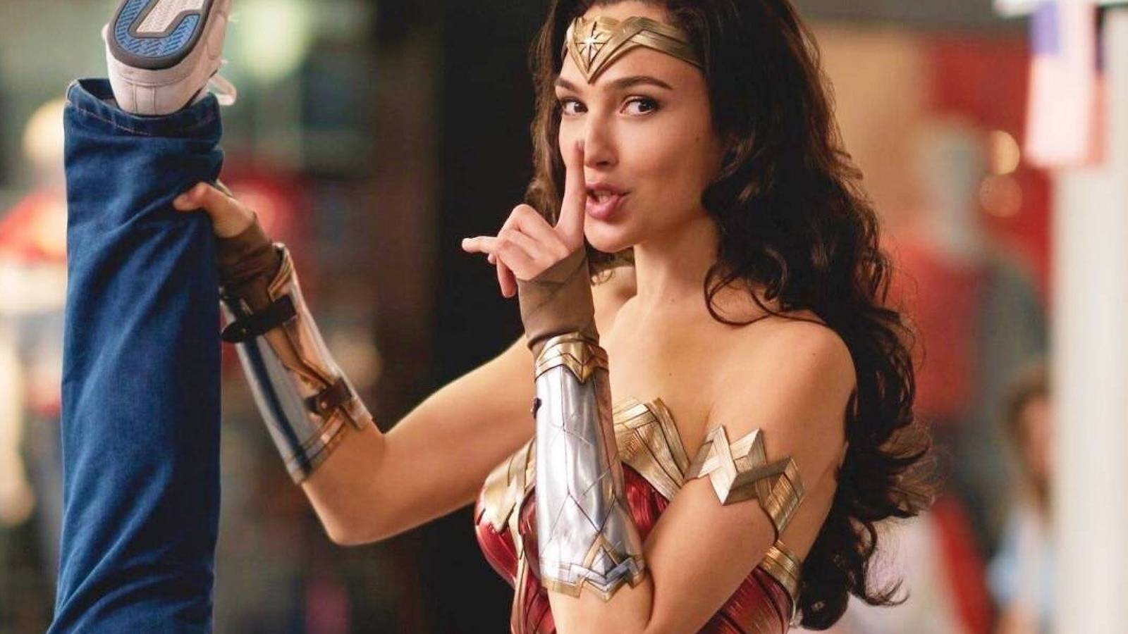 Gal Gadot Finished as Wonder Woman as Rumored Replacement Wraps Filming on Man of Tomorrow