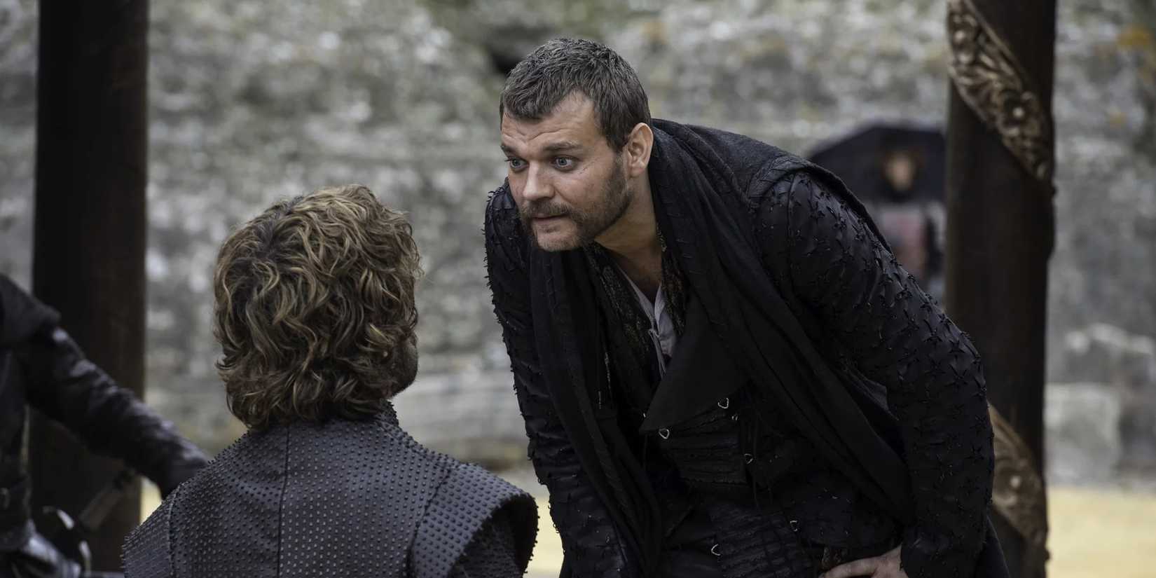 Euron Greyjoy talking down to Tyrion Lannister in Game of Thrones.