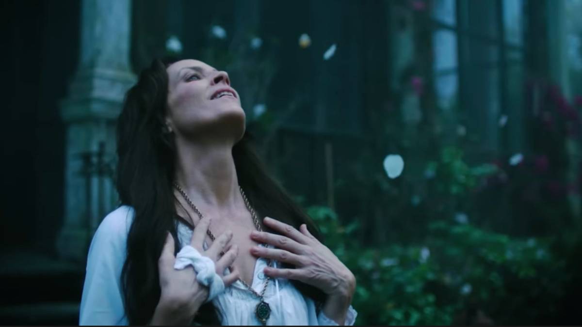 Mayfair Witches: Annabeth Gish Brings Tragedy & Magic to the Anne Rice ...