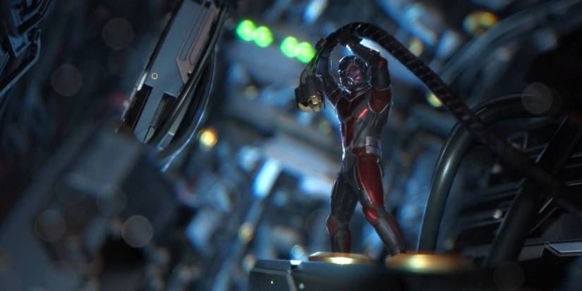 10 Things Ant-Man Can Do That No Other Avenger Can