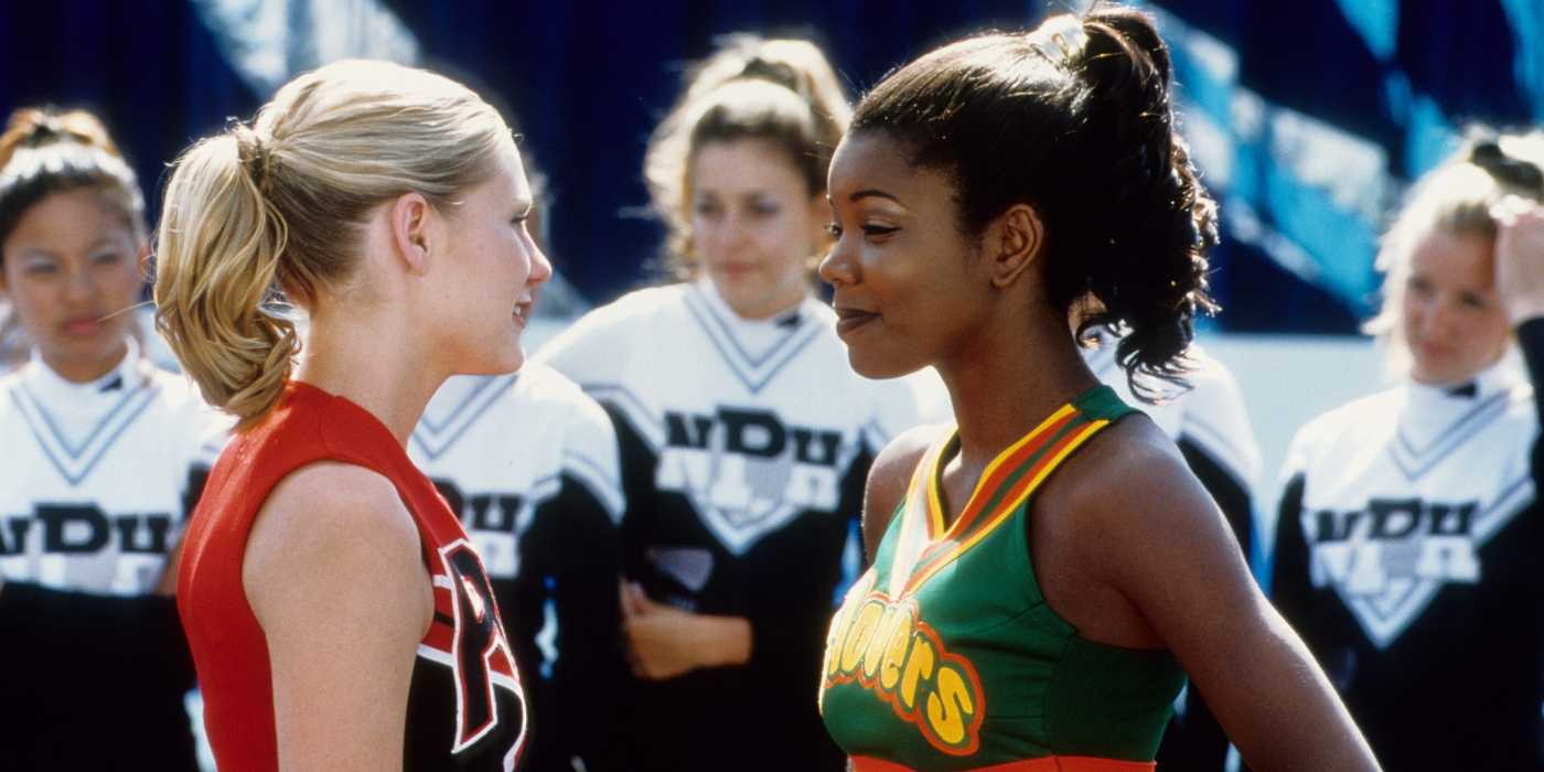 Torrance and Iris stare at each other in Bring It On