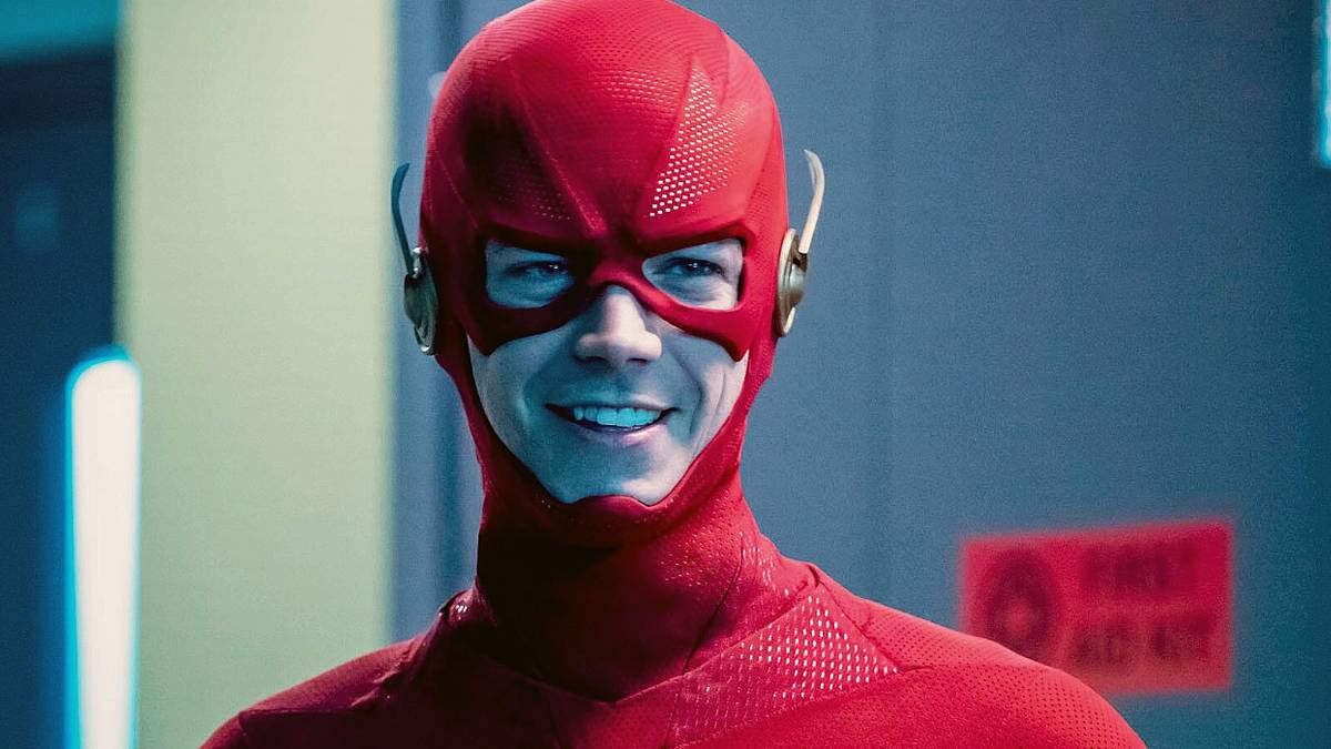 Grant Gustin Confirms His Stance on Returning as The Flash After 9 ...