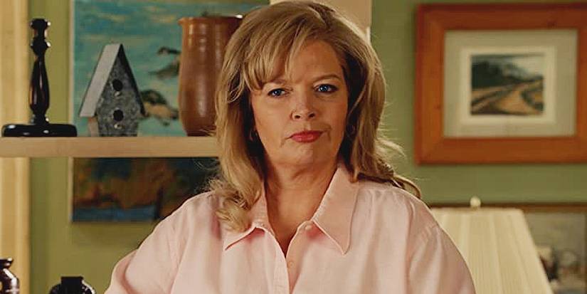 Brenda Sparks from Young Sheldon looks perturbed.