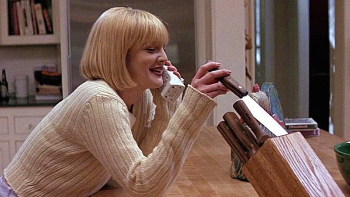 Drew Barrymore erweckt Casey Becker 30 Jahre nach ihrem Tod in Scream ...