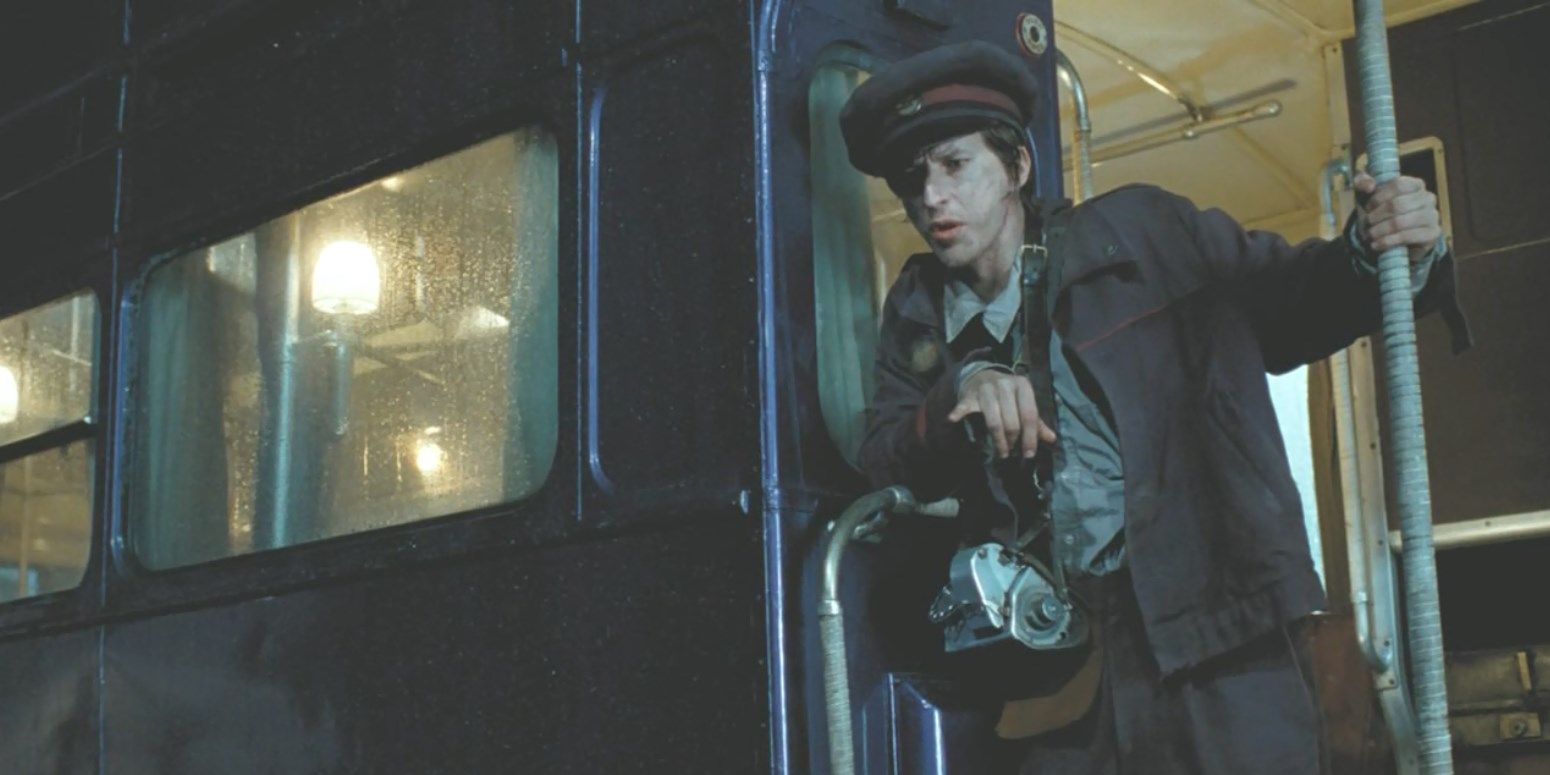 How Does the Knight Bus Work in Harry Potter and the Prisoner of Azkaban?
