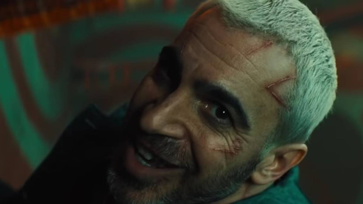 Victor Zsasz grins in Birds of Prey