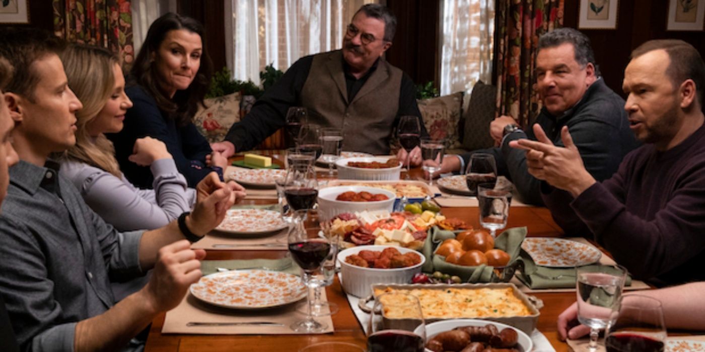 The Reagans sit around the dinner table with food in front of them