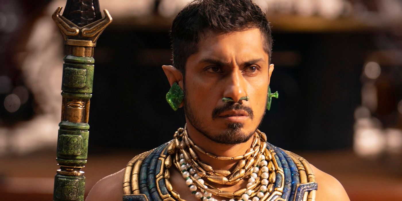 Kop erkaklar navbatma-navbat yosh qizning ogziga tegishadi (porno)