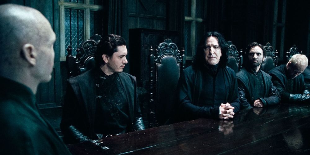 Grindelwald vs Voldemort: Which Dark Wizard Is More Powerful?