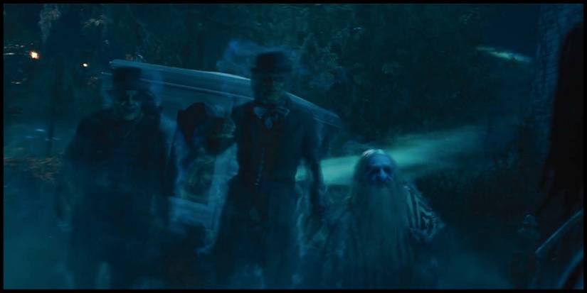 Haunted Mansion Cinematographer on Bringing Ghosts to Life