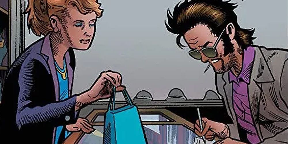Joe Fixit signs some paperwork In The Immortal Hulk #43