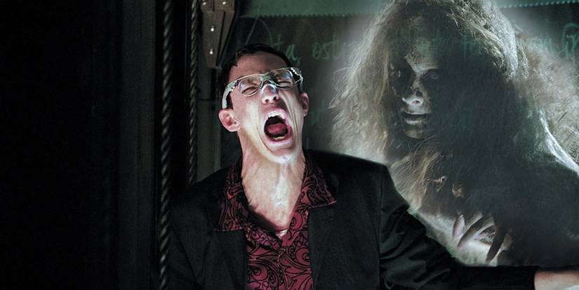 Matthew Lillard screams while being attacked by a ghost in Thirteen Ghosts. 