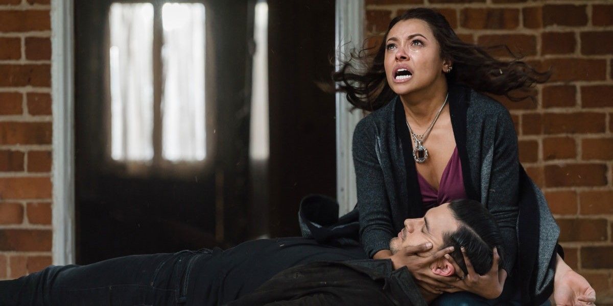 10 The Vampire Diaries Couples That Made No Sense