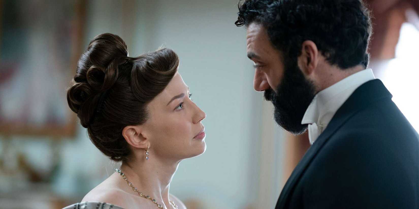 Bertha and George Russell looking at each other in The Gilded Age