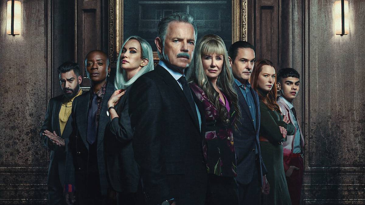tamerlane usher green dress The Fall Of The House Of Usher' Episode 6 Recap & Ending Explained: How  Does Tamerlane Die?