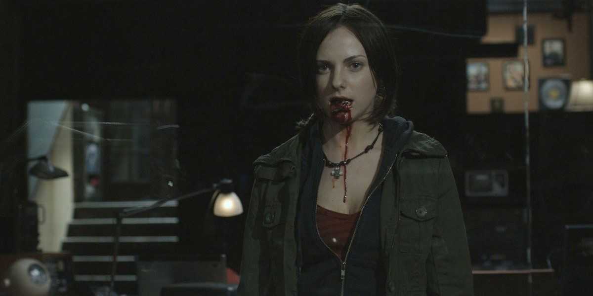 Zombie Inside This 16-Year-Old Psychological Horror Movie Might Be the Creepiest ...