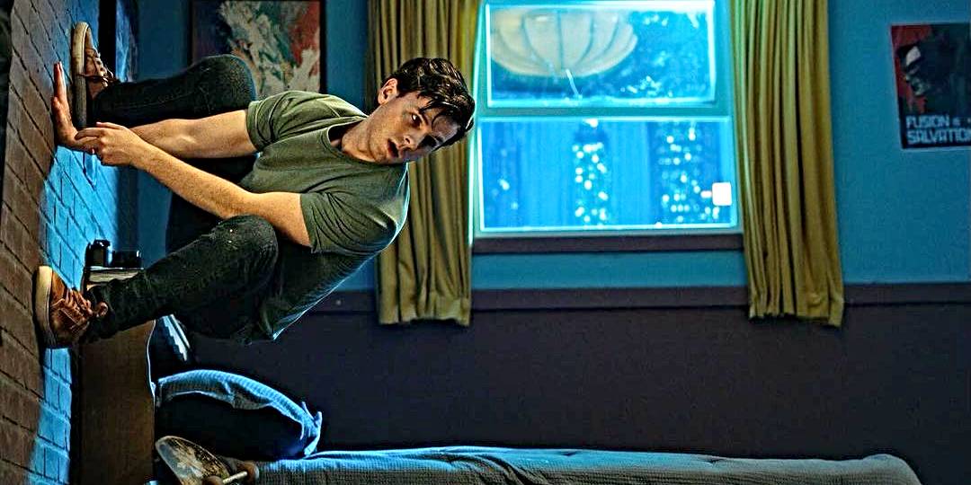 The Walking Dead's Chandler Riggs to Star in Spider-Man Fan Film, First ...