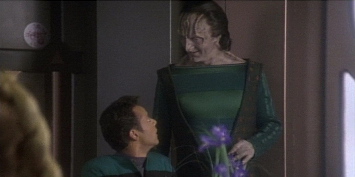Why is 'In The Pale Moonlight' Star Trek: Deep Space Nine's Most ...