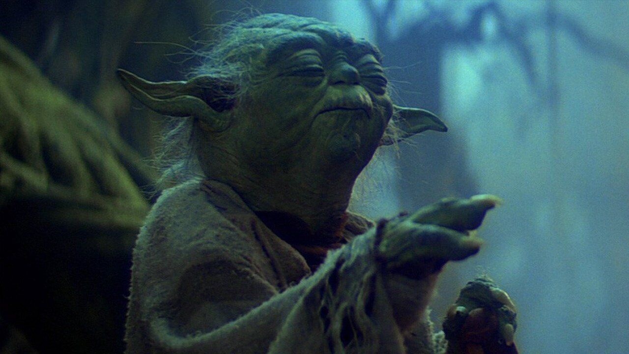 Mace Windu vs. Yoda: Who Was More Powerful According to Palpatine?
