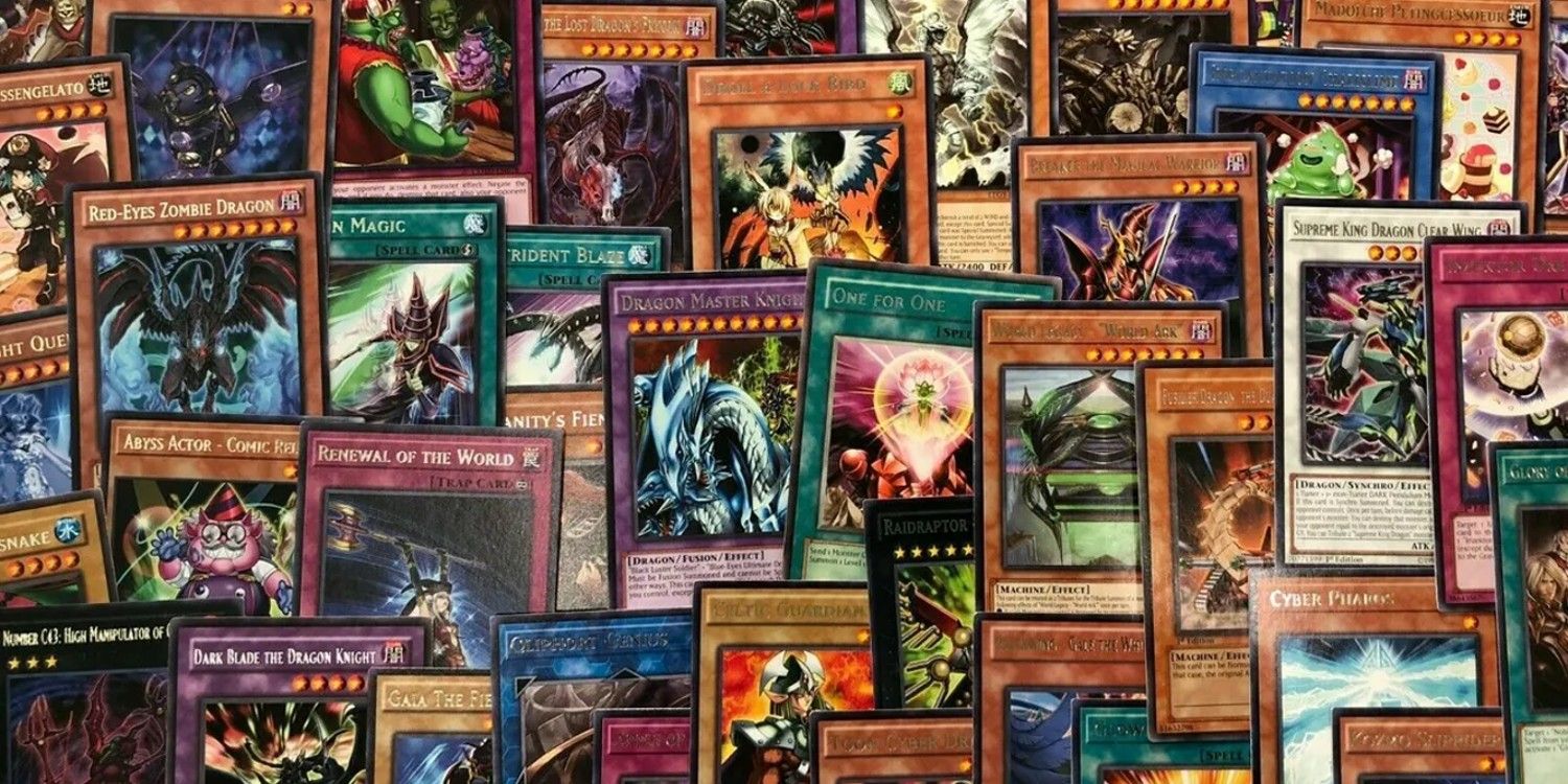 pile of yugioh cards Amazon.com: Konami YuGiOh Custom Lot of 400 Common Single Cards : Toys &  Games main image 1
