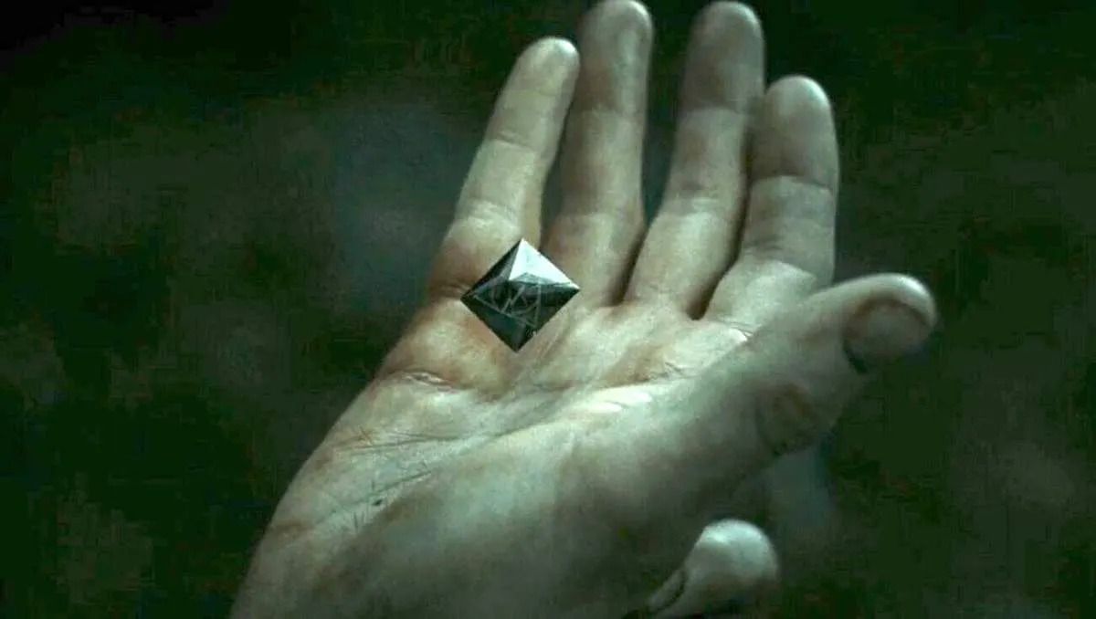 10 Overpowered Magical Artifacts From Harry Potter