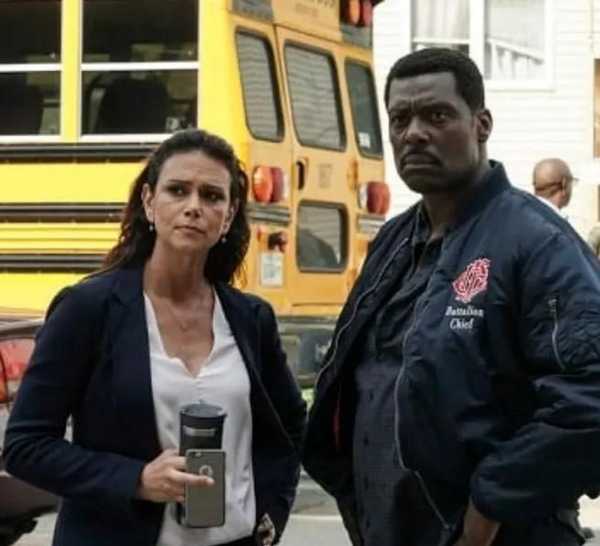 Melissa Ponzio as Donna Boden with Eamonn Walker as Wallace Boden on Chicago Fire