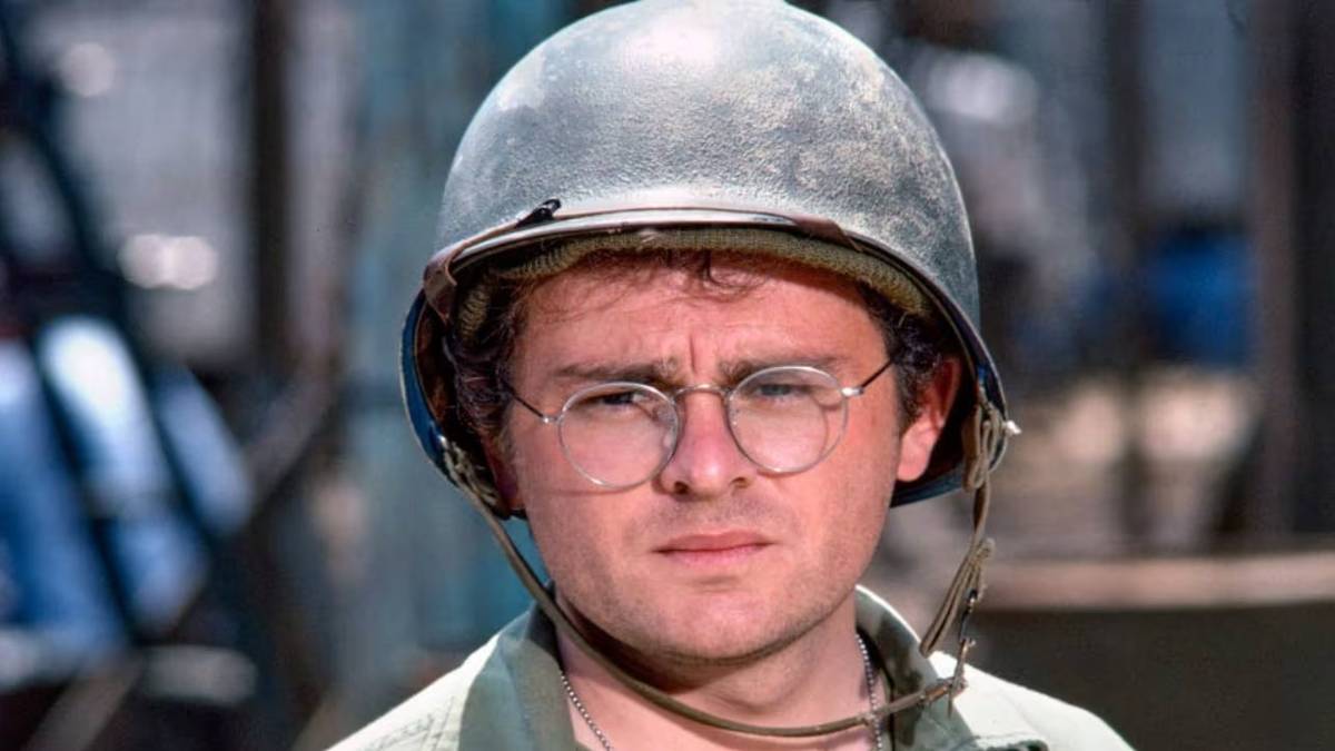 M*A*S*H Star Recalls Refilming 'Awful' Final Scene
