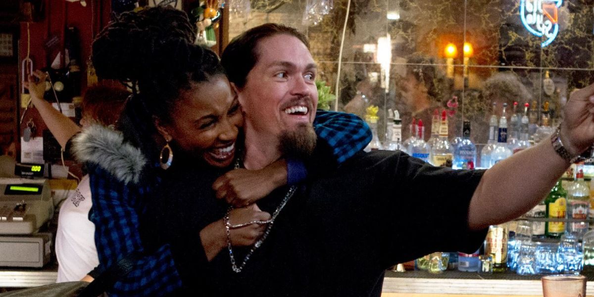 Shameless Fan Favorite Joins Kaitlin Olson as New Series Regular for ...