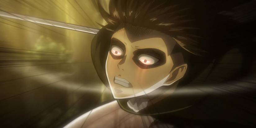 Levi a l'air bouleversé alors qu'il charge vers la Titan Femelle avec ses lames dégainées dans Attack On Titan.
