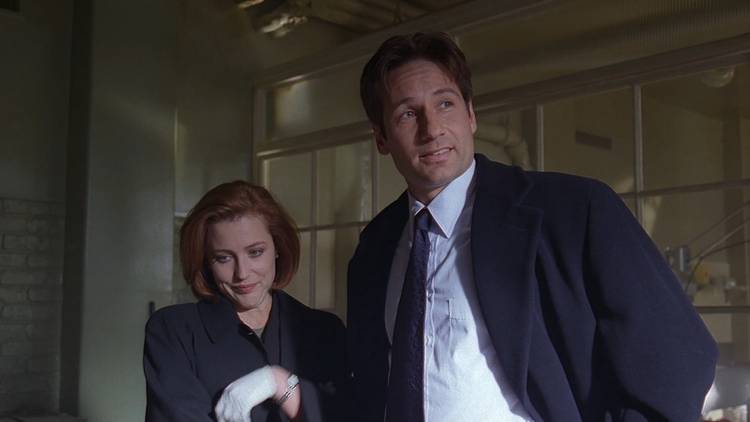 File:man Movie The X-Files' Mulder and Scully, Explained