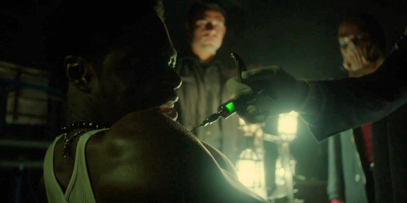 Why Making Arrow Season 2 Characters Unlikeable Was a Risky Move