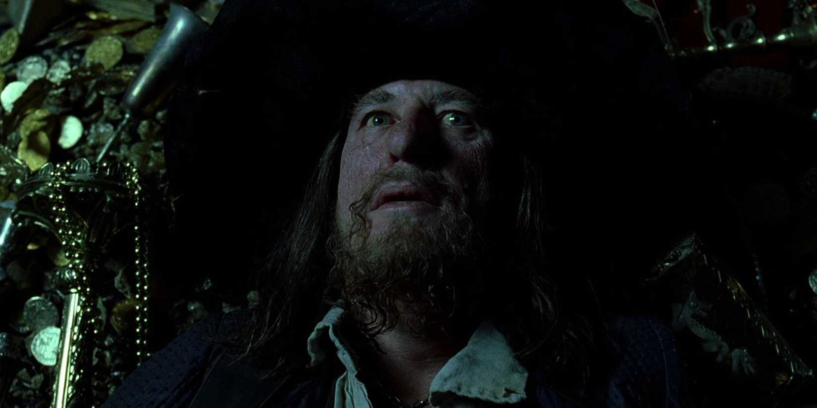 Pirates of the Caribbean's Captain Barbossa Apple Easter Egg Explained(01)