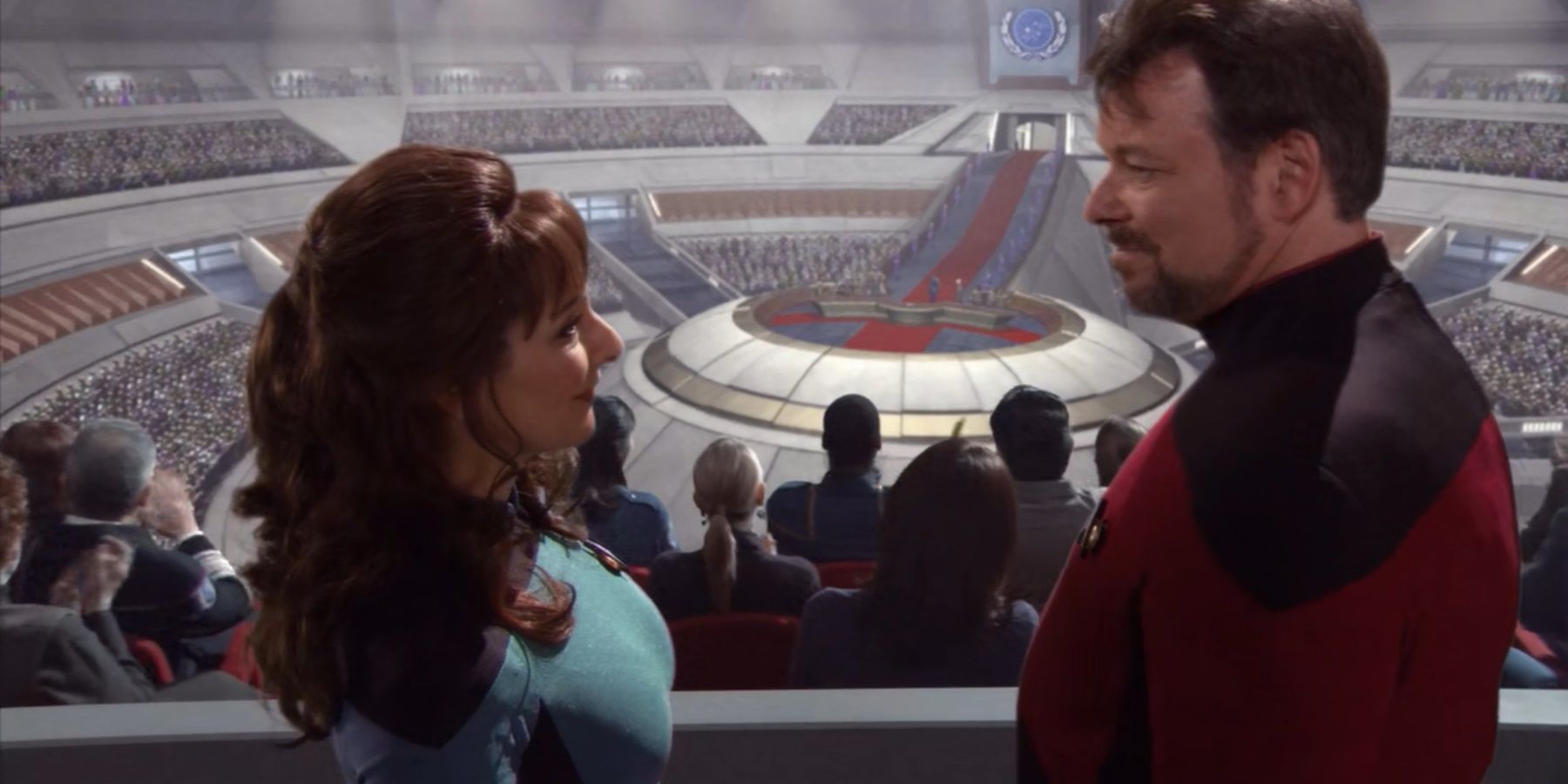 Star Trek Picard Retconned the Divisive Enterprise Series Finale
