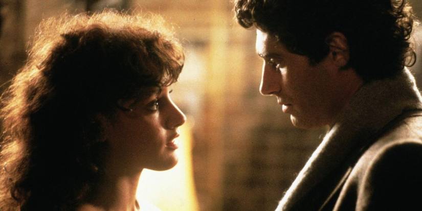 Um close de Alex e Nick em Flashdance