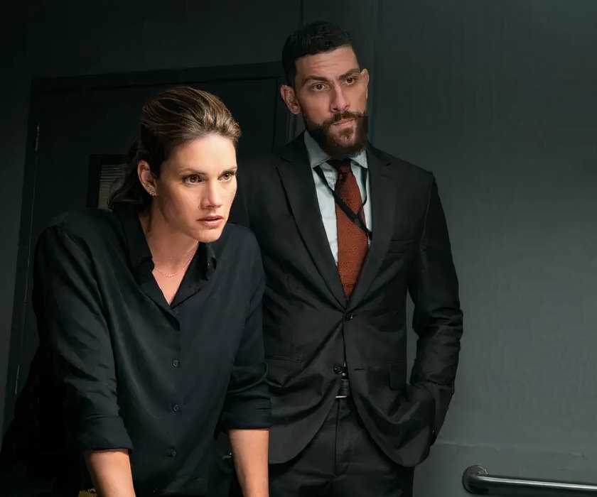 FBI Agents OA Zidan (Zeeko Zaki) and Maggie Bell (Missy Peregrym) in the interrogation room in FBI episode "Hacktivist"